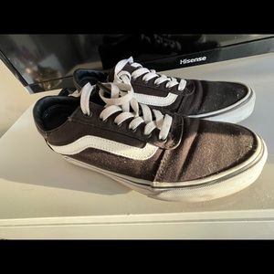 Black vans like new